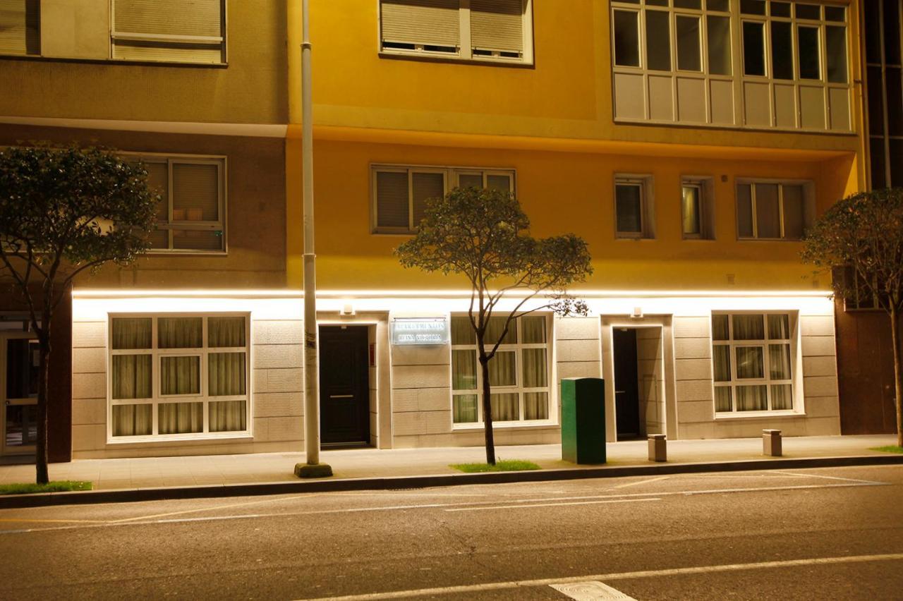 Apartamentos Reina Victoria Σανταντέρ Εξωτερικό φωτογραφία